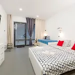 Sesula * Split